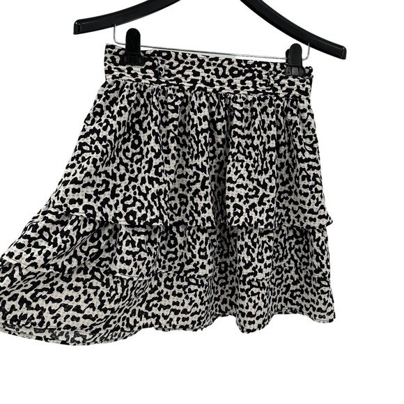 Who What Wear Medium Mini Skirt Black Ivory Leopard Print Tiered Casual Short - Picture 3 of 7